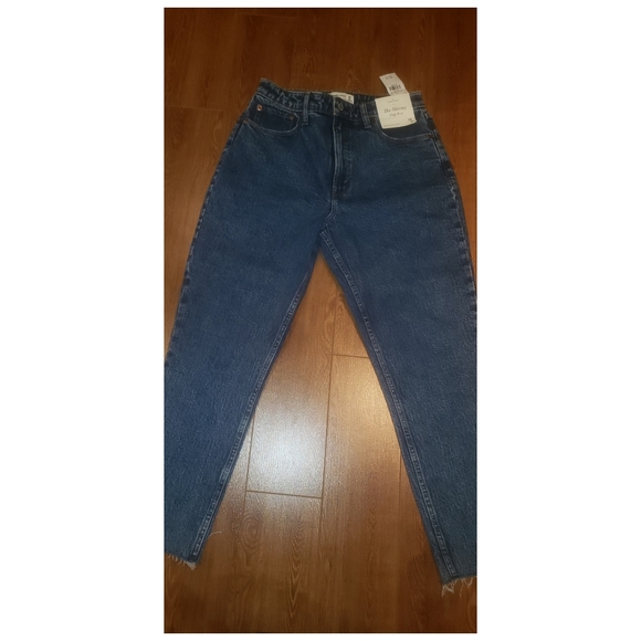 ABERCROMBIE & FITCH jeans - Picture 2 of 3